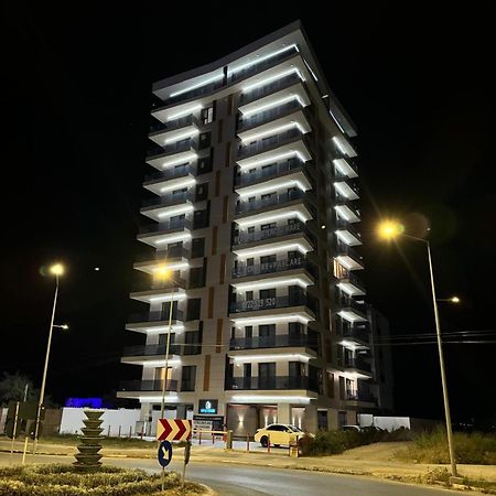 Shiba Studio Mamaia Exterior photo